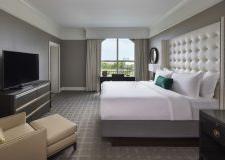 Luxury Presidential Suite at The Ballantyne, A Luxury Collection Hotel, Charlotte North Carolina | Luxury Hotel | Luxury Resort | 水疗中心 | Golf | 餐厅 | Weddings | 会议